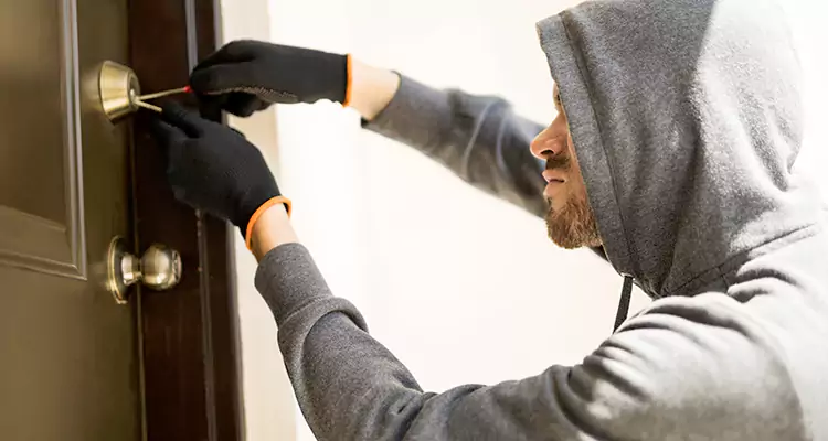 Emergency Motel Lock Repairs—Available 24/7 in Lutz, FL